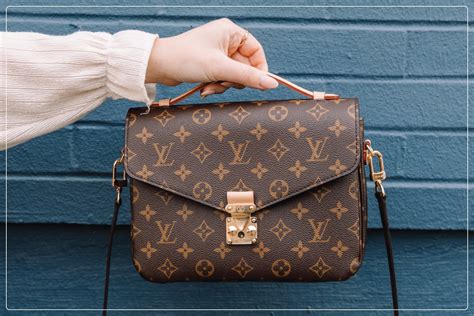 how to tell fake louis vuitton purses from real ones|faux louis vuitton purses cheap.